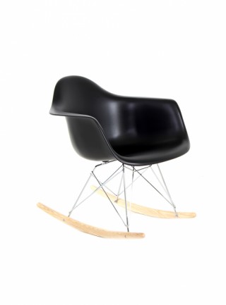 Silla Berlín Mecedora Con Descansabrazos Color Negro